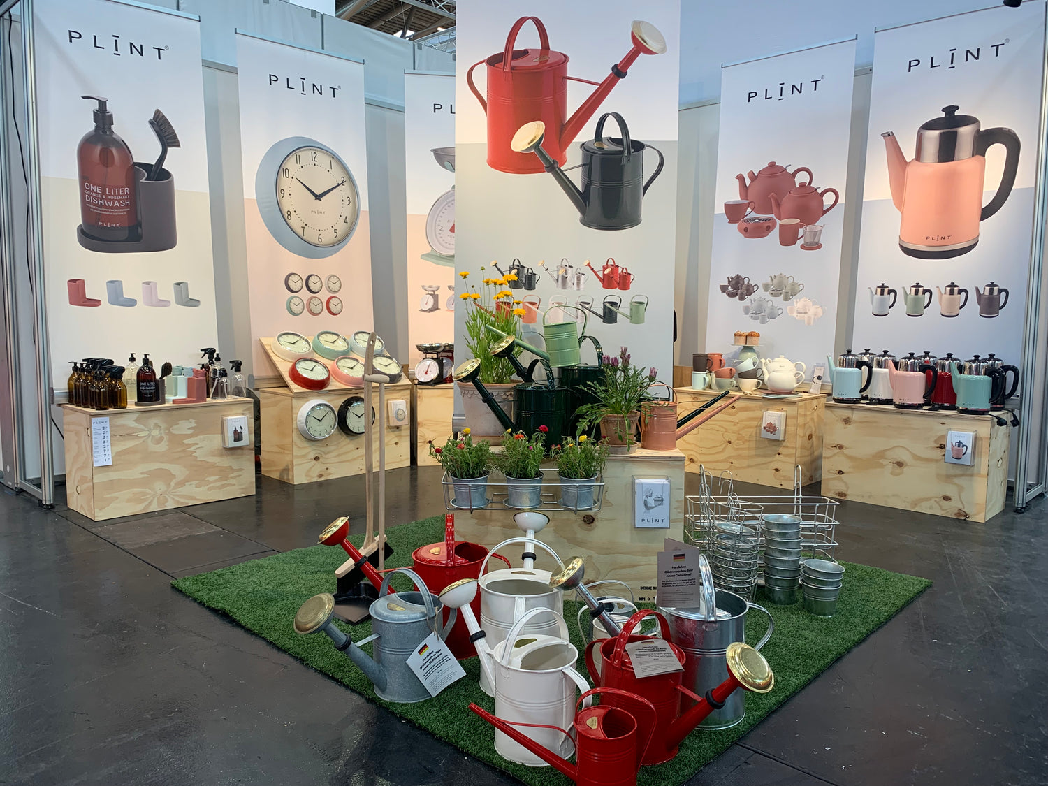 PLINT WHOLESALE – PLINT.eu